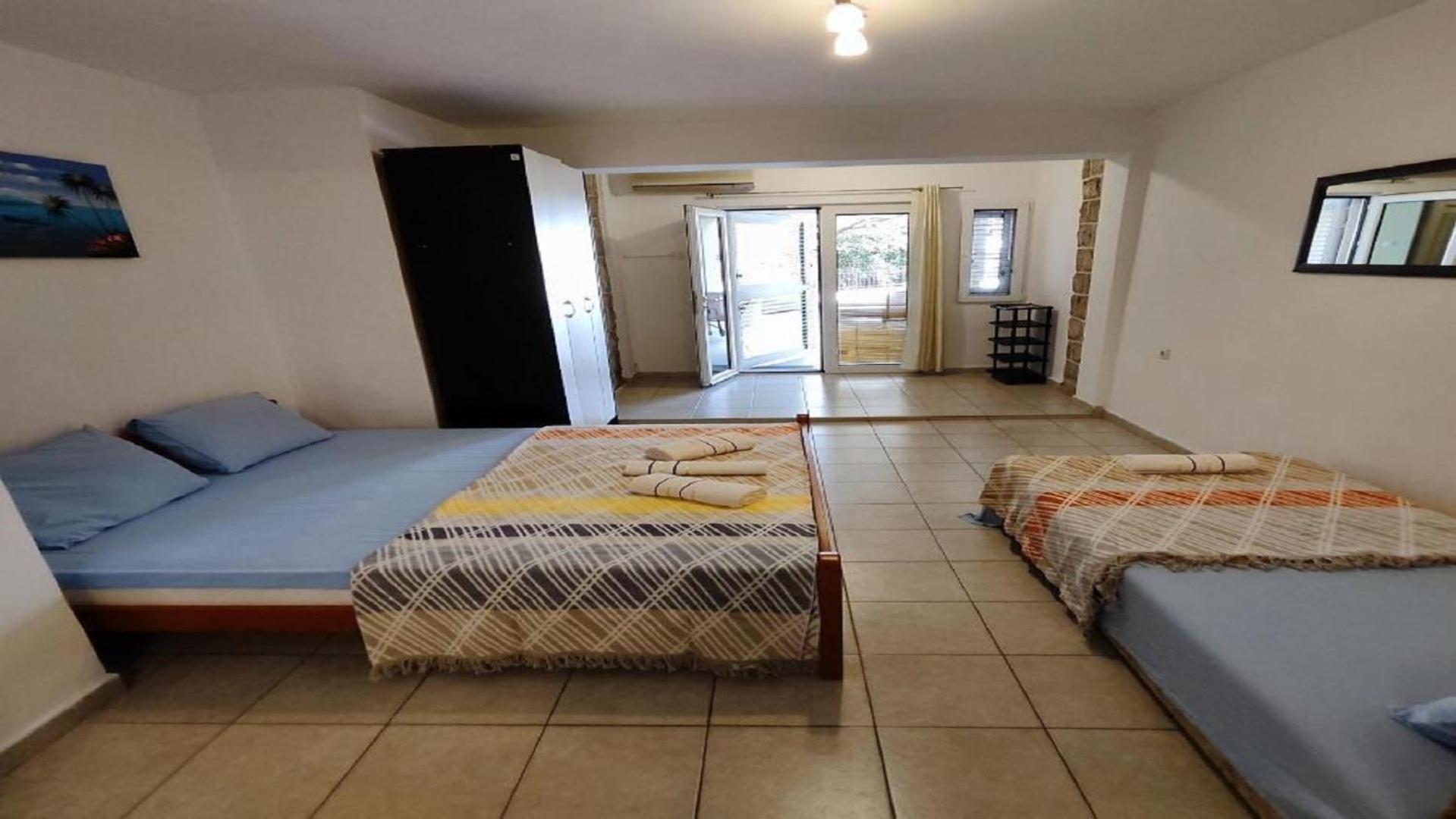 Hostel Budva